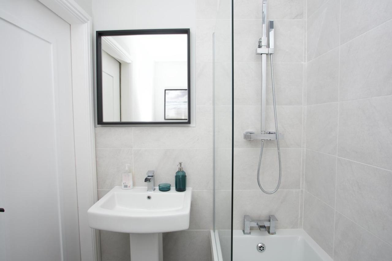 Lincoln House Apartments Buxton  Esterno foto
