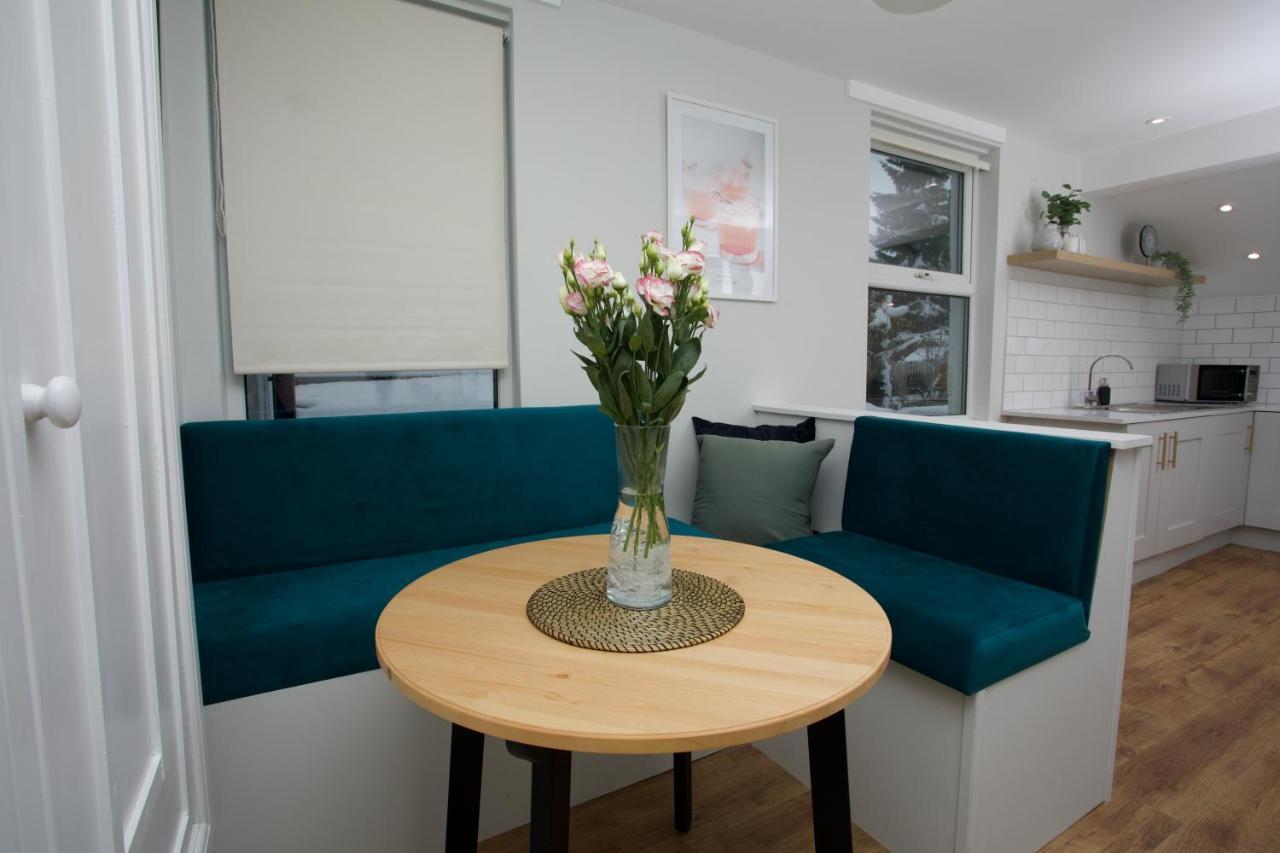 Lincoln House Apartments Buxton  Esterno foto